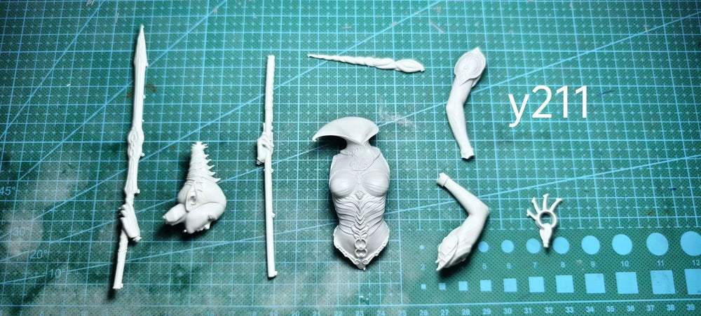 1/10 Elf Warrior with Spiked Crown and Spear, Resin Model Bust Kit, Fantasy Theme, Unassembled and Unpainted