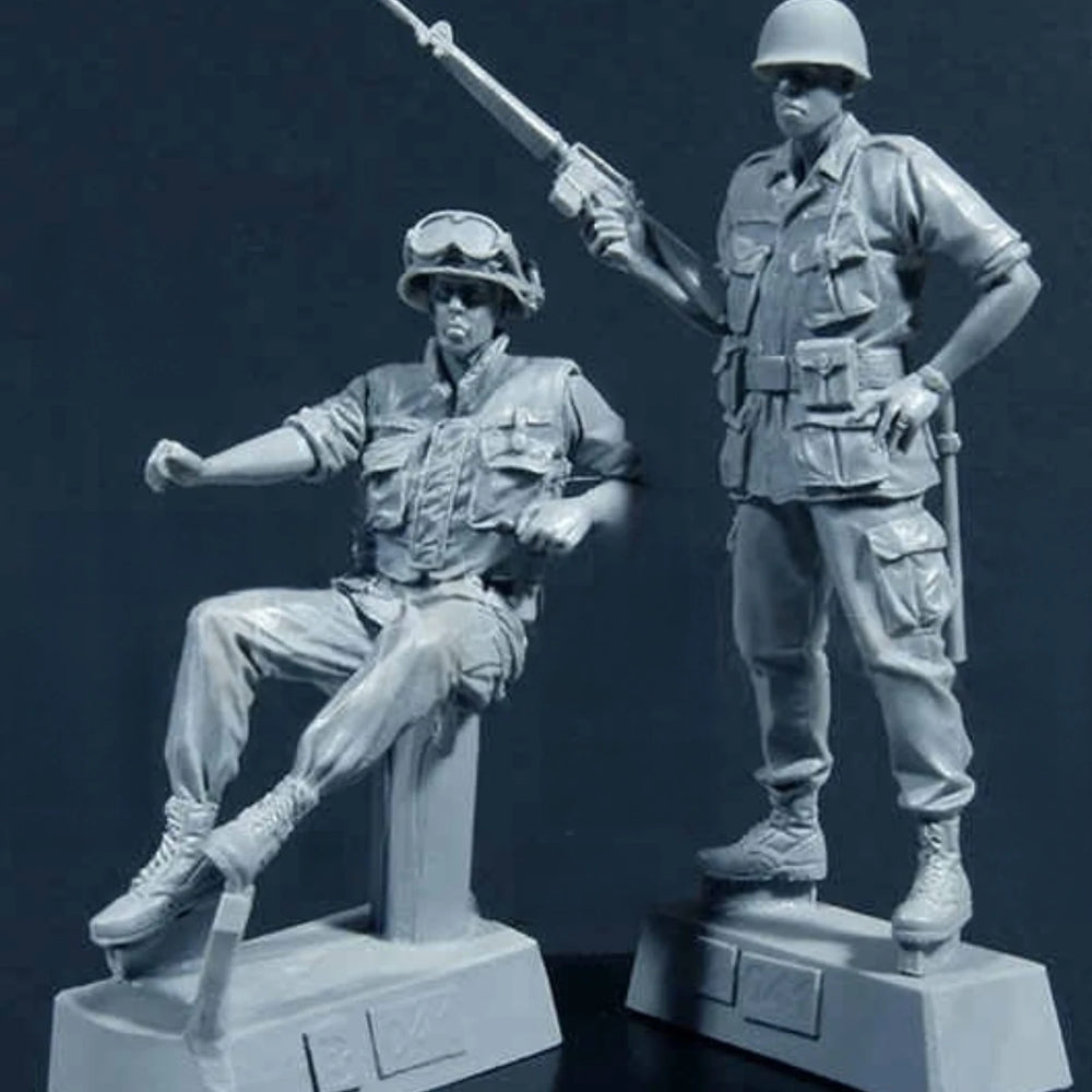 1/35 Vietnam War US Military Police, 4 Figures, Resin Model Figure Kit, Unassembled and Unpainted