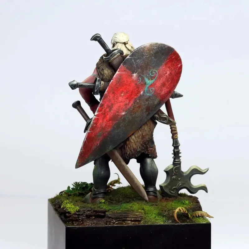 1/24 Medieval Old Warrior, Resin Model Figure Kit, Unassembled and Unpainted