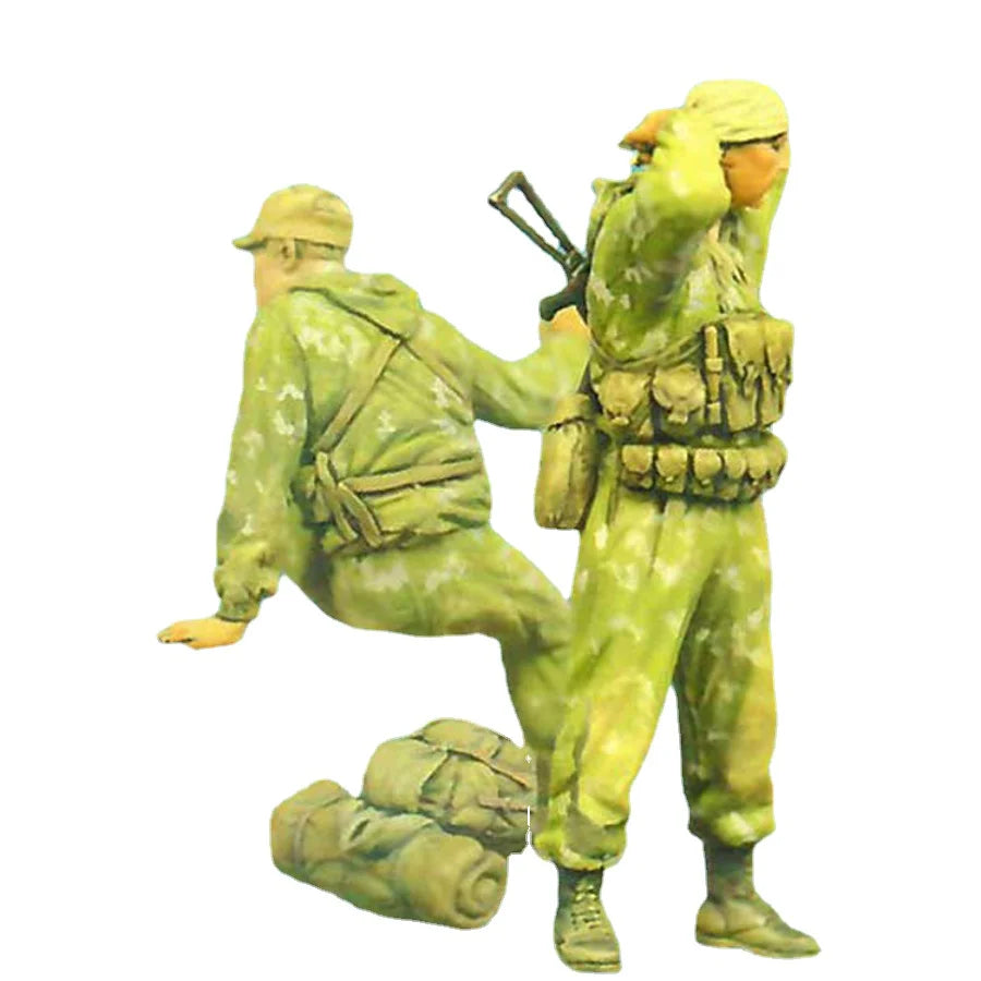 1/35 Cold War & Cold War Soviet Airborne, 2 Figures, Resin Model Figure Kit, Unassembled and Unpainted