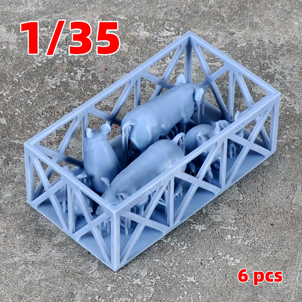 1/35 Pig Figurines, 5 Figures, Resin Model Creature Kit, Wildlife Theme, Unassembled and Unpainted