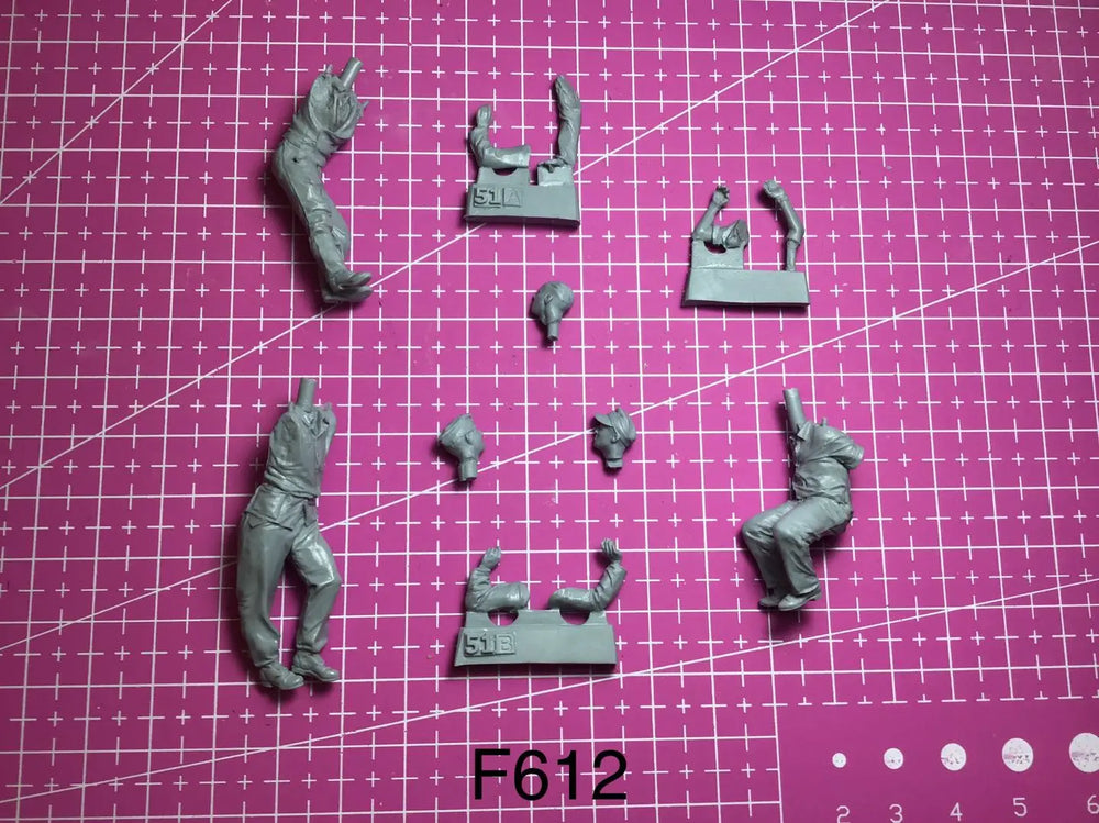 1/35 Modern Combat Troops, 3 Figures, Resin Model Figure Kit, Unassembled and Unpainted