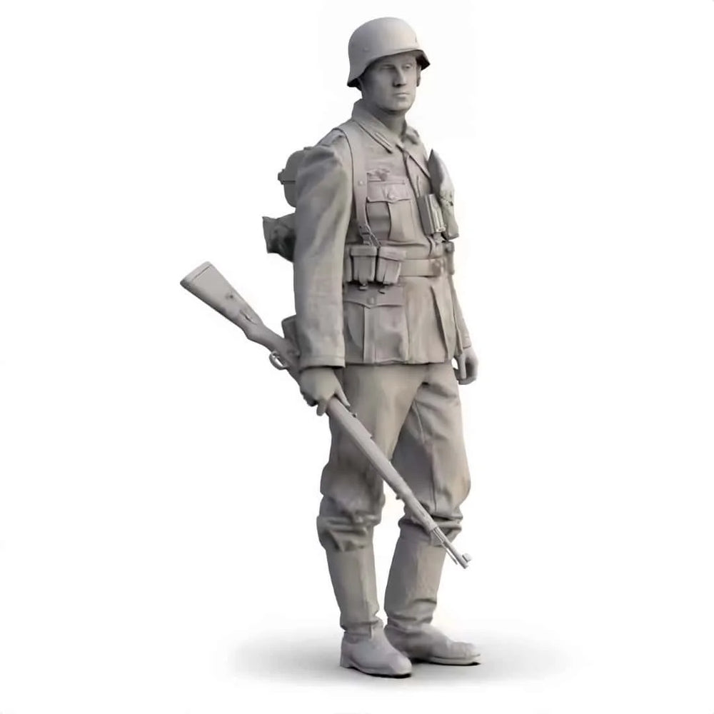 1/35 WWII German Infantry Combat Squad, 5 Figures, Resin Model Figure Kit, Unassembled and Unpainted