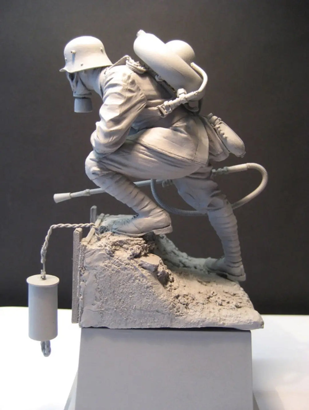 1/16 WWII German Infantry Scaling Fortification, Resin Model Figure Kit, Unassembled and Unpainted