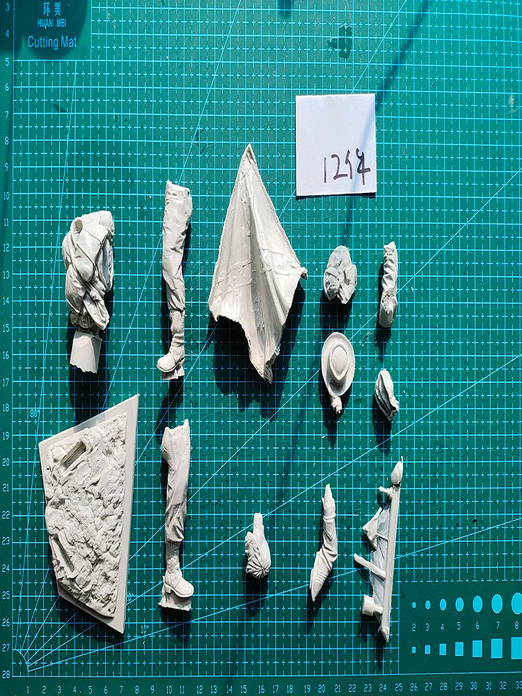 1/16 Ancient Fantasy Officer, Resin Model Figure Kit, Unassembled and Unpainted