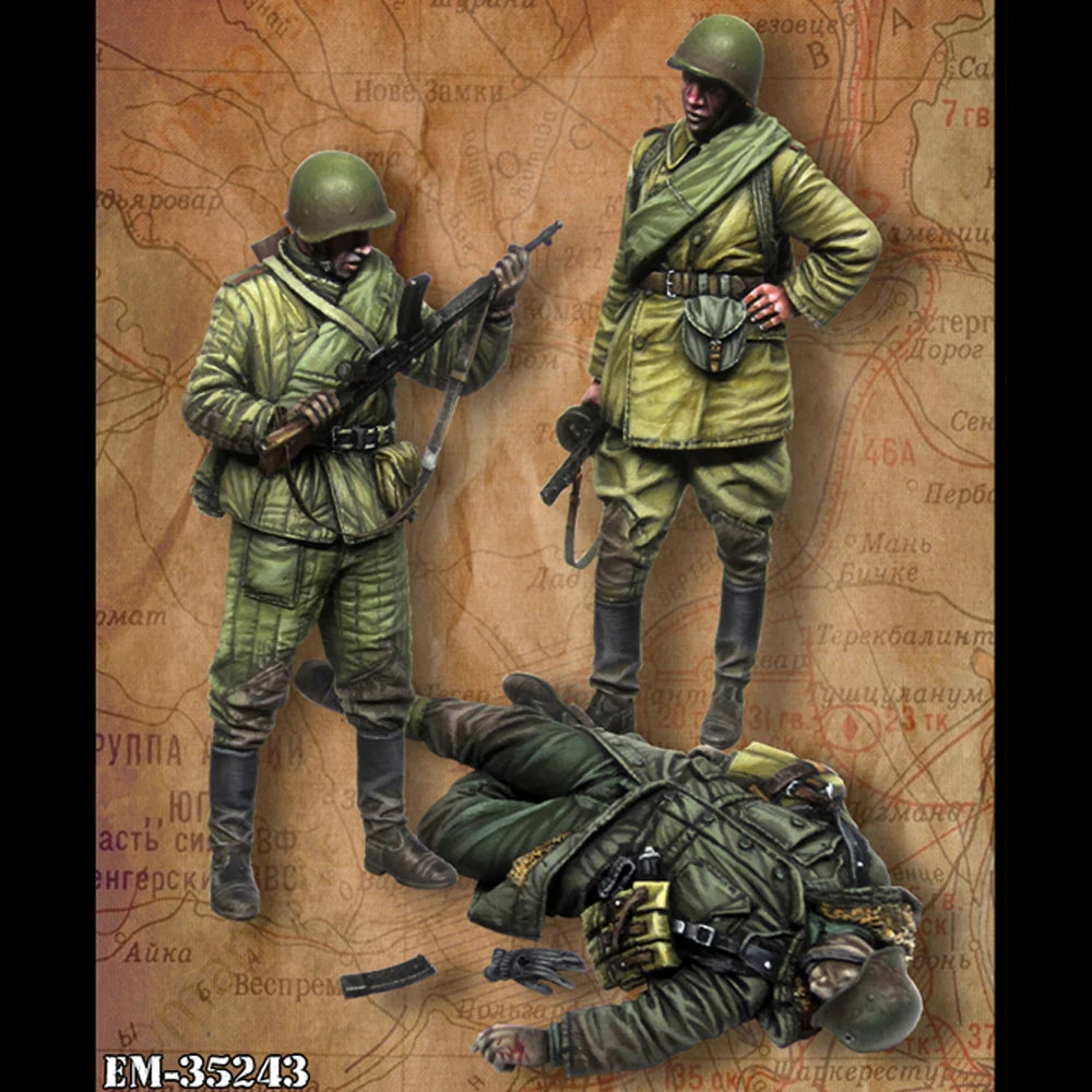 1/35 WWII Soviet Soldiers, 3 Figures, Resin Model Figure Kit, Unassembled and Unpainted