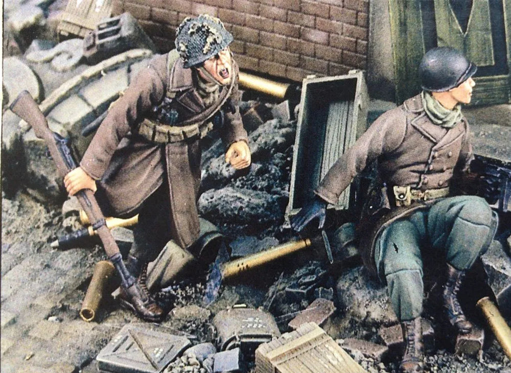 1/35 WWII German Urban Combat Soldiers, 3 Figures, Resin Model Figure Kit, Unassembled and Unpainted