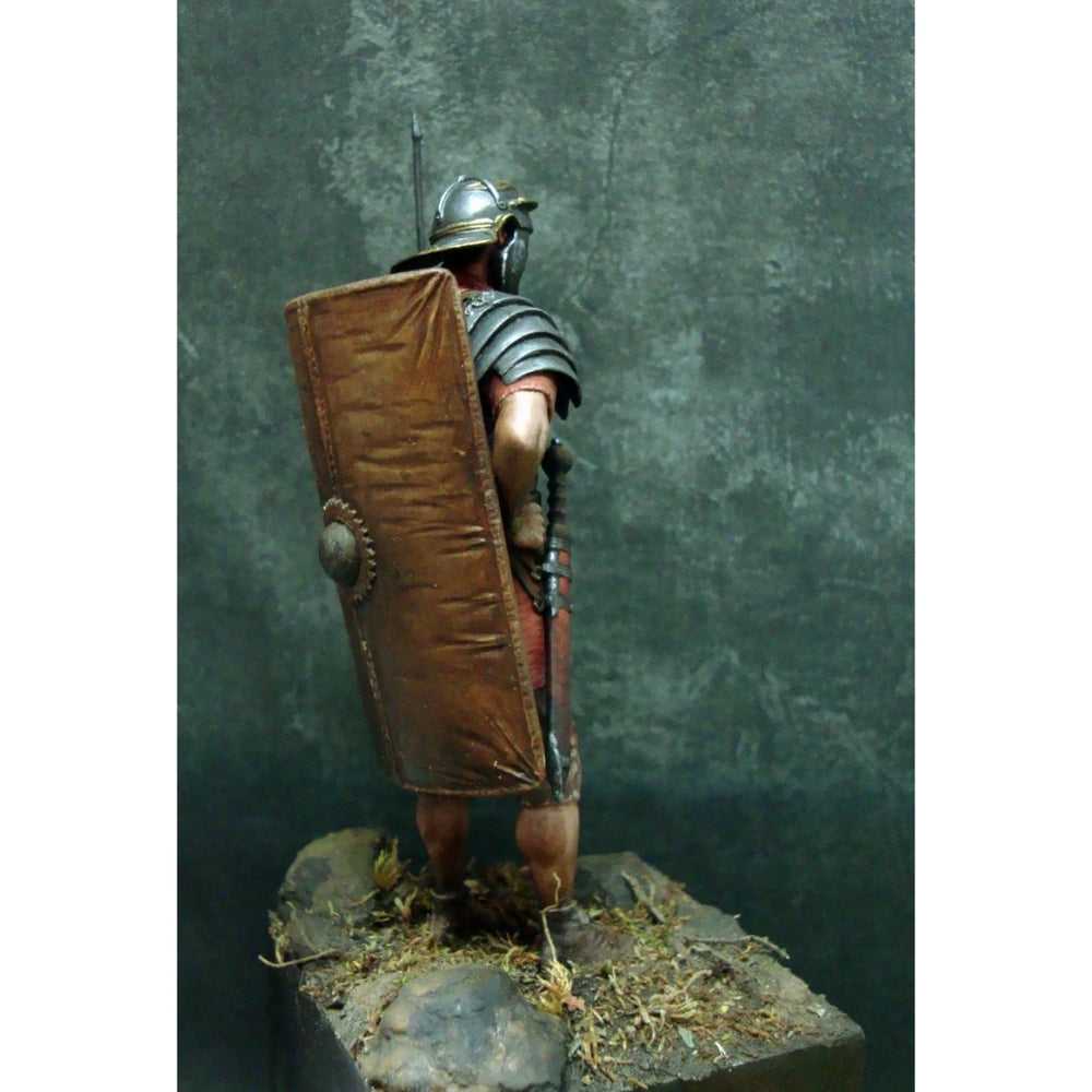 75mm Ancient Roman Legionaries, 3 Figures, Resin Model Figure Kit, Unassembled and Unpainted