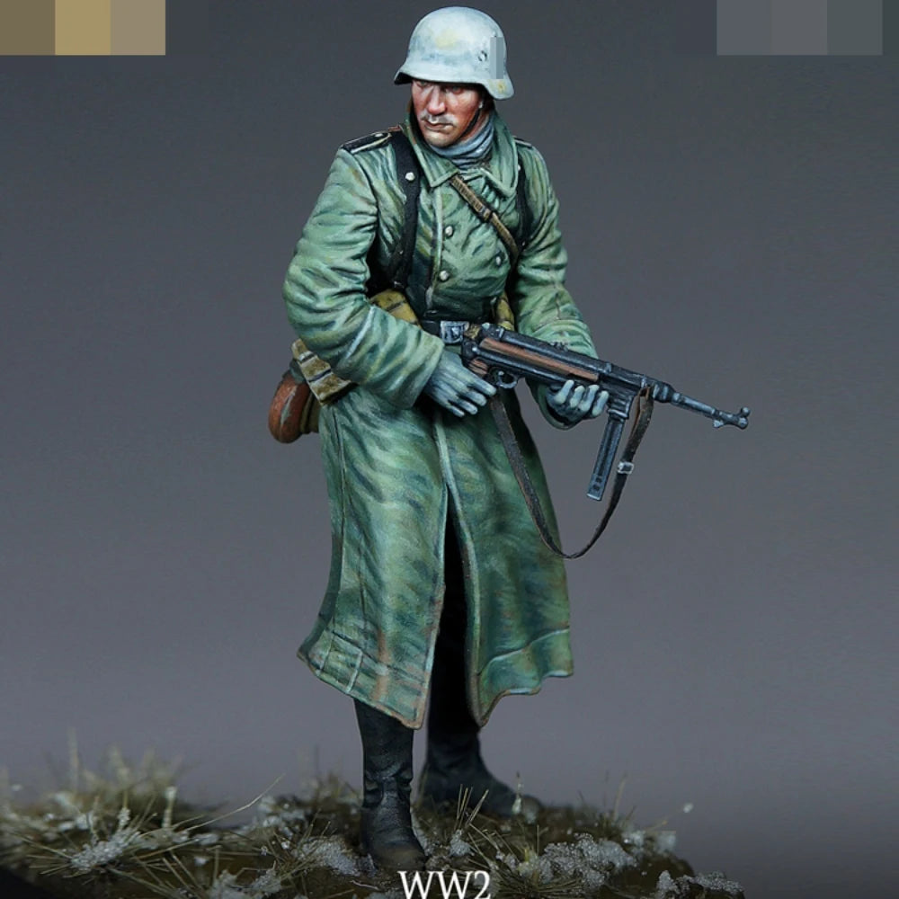 1/35 WWII German MG42 Gunner in Greatcoat, Resin Model Figure Kit, Unassembled and Unpainted