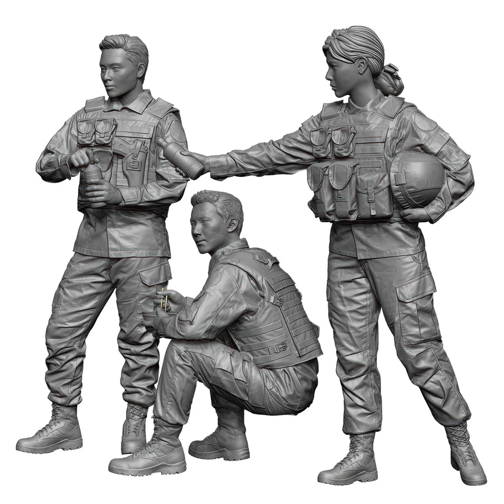 1/35 Modern Infantry Squad in Action, 3 Figures, Resin Model Figure Kit, Unassembled and Unpainted