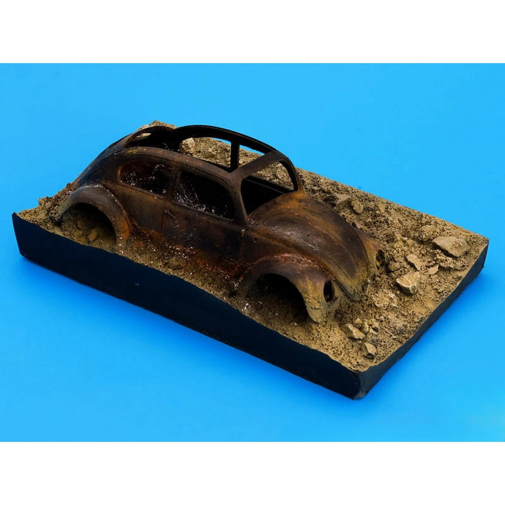 1/35 WWII German Destroyed Vehicle, Resin Model Vehicle Kit, Unassembled and Unpainted