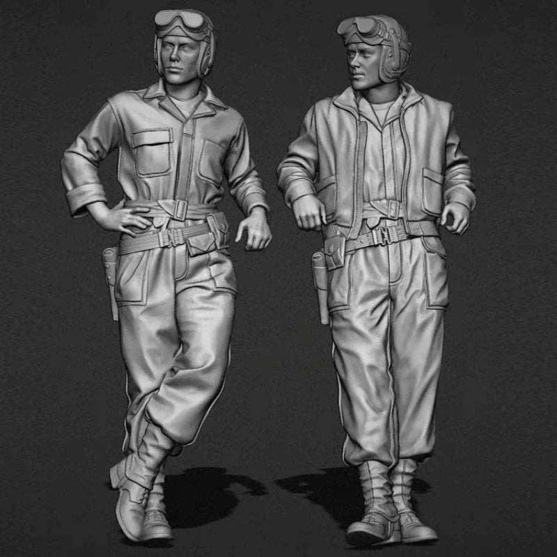 1/35 WWII US Tankers, 2 Figures, Resin Model Figure Kit, Unassembled and Unpainted