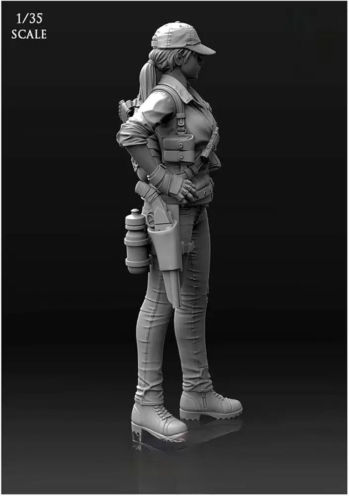 1/35 Modern Tactical Female Scout, Resin Model Figure Kit, Unassembled and Unpainted