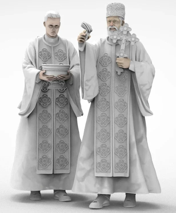 1/35 Russian Orthodox Priests, 2 Figures, Resin Model Figure Kit, Mythology Theme, Unassembled and Unpainted