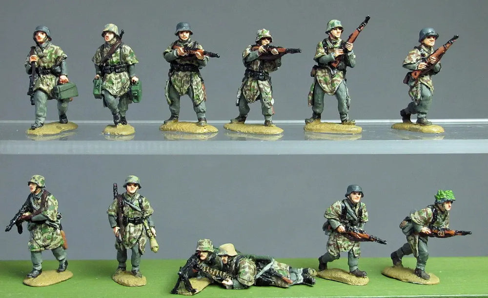 1/72 Modern German Infantry Squad with Casualties, 12 Figures, Resin Model Figure Kit, Unassembled and Unpainted