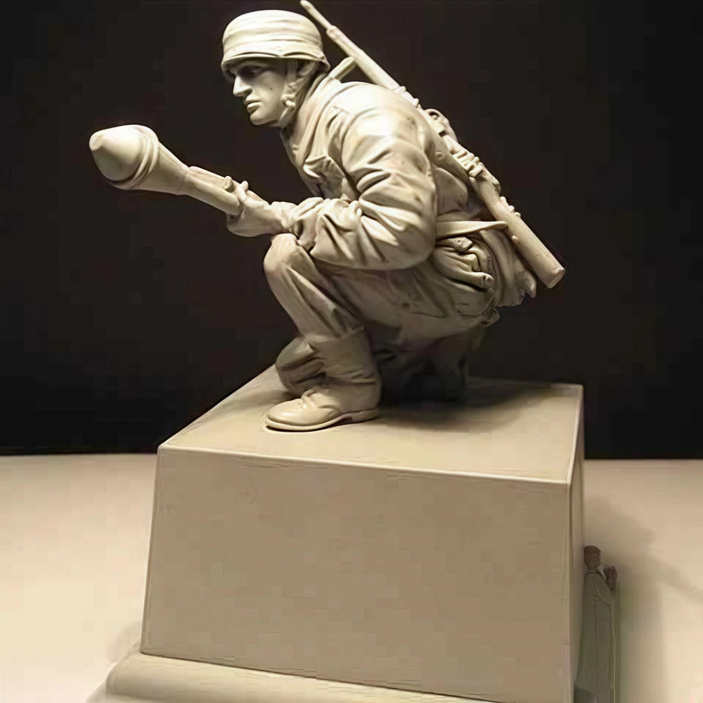 1/16 WWII Normandy Allied Soldier, Resin Model Figure Kit, Unassembled and Unpainted