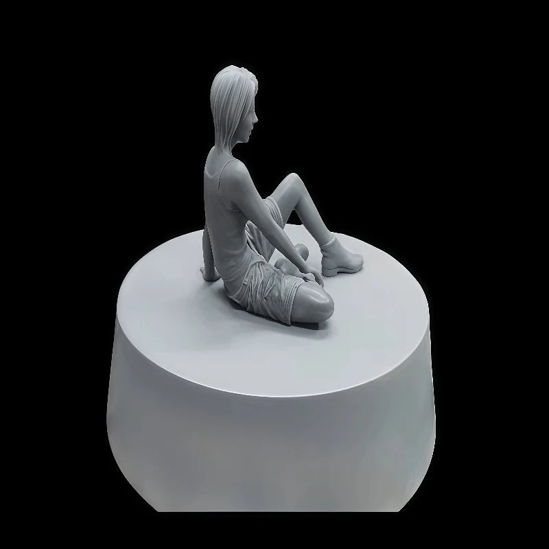1/20 Pin-up Female Mechanic, Resin Model Figure Kit, Unassembled and Unpainted
