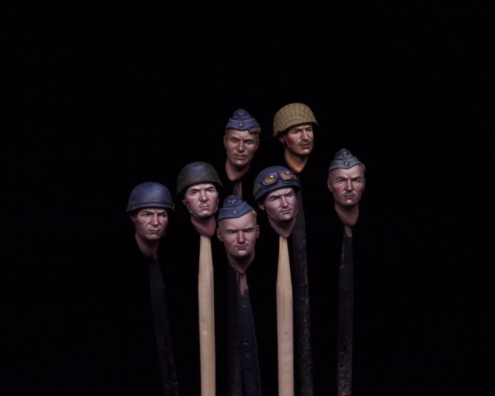 1/35 WWII German Assault Squad with MG Gunner, 11 Figures, Resin Model Figure Kit, Unassembled and Unpainted