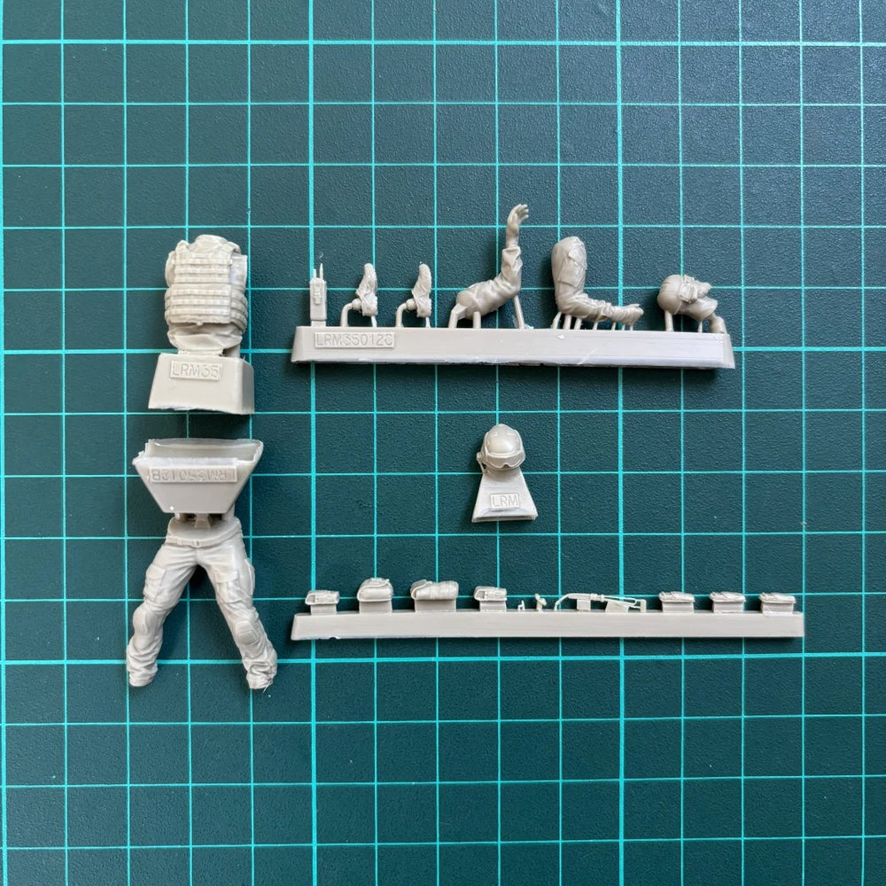 1/35 Modern US MARSOC Turret Gunner, Resin Model Figure Kit, Unassembled and Unpainted