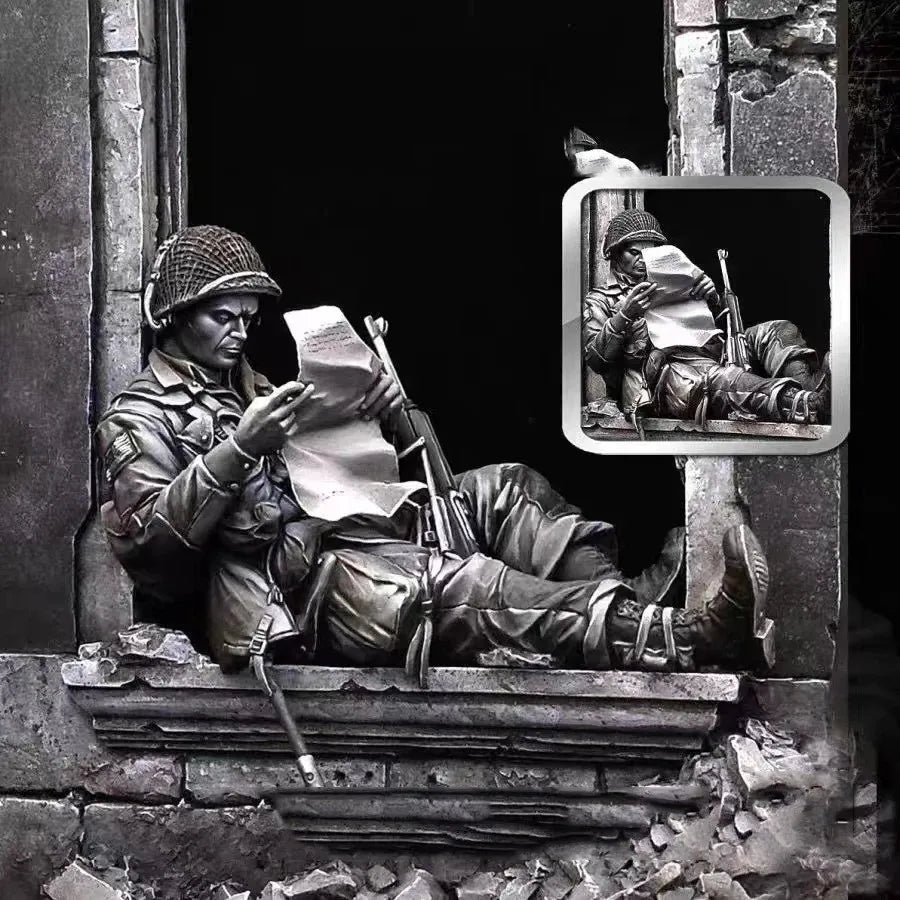 1/24 WWII German Soldier at Window Post, Resin Model Figure Kit, Unassembled and Unpainted