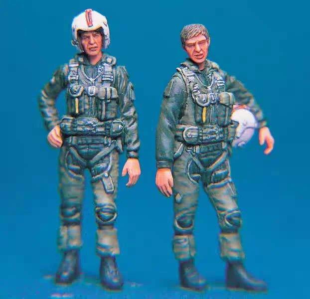 1/48 Modern USAF Pilots, 2 Figures, Resin Model Figure Kit, Unassembled and Unpainted