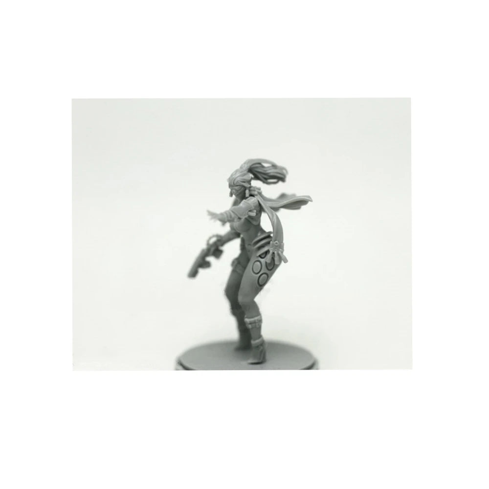 Female Warrior, Resin Model Figure Kit, Sci-Fi Theme, Unassembled and Unpainted