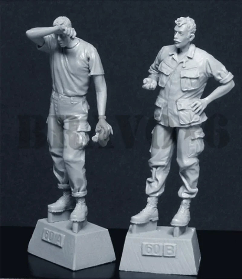 1/35 Vietnam War US Army Tank Soldiers, 2 Figures, Resin Model Figure Kit, Unassembled and Unpainted