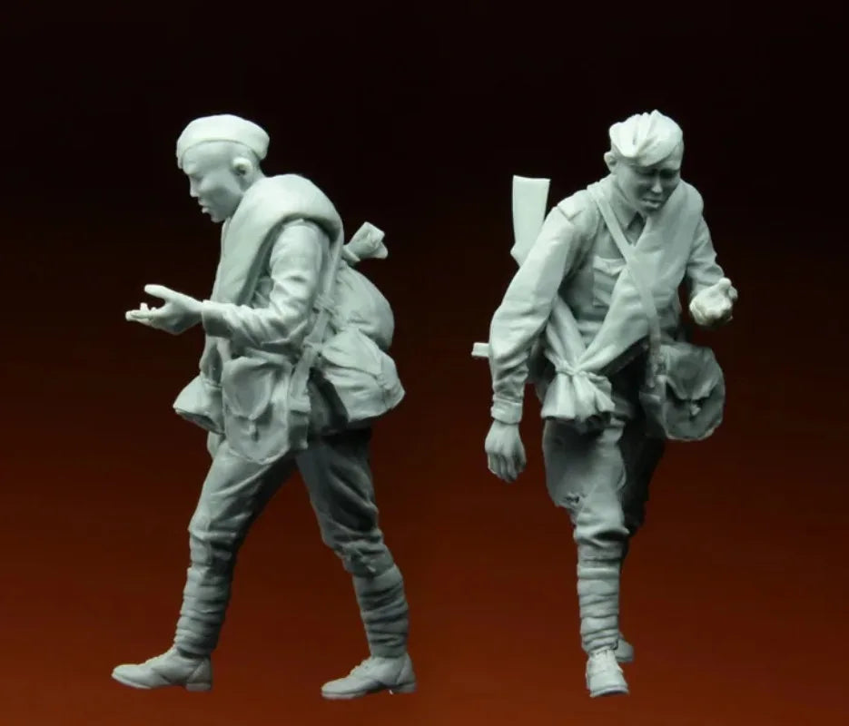 1/35 WWII Soviet Infantryman Kursk 1943, Resin Model Figure Kit, Unassembled and Unpainted