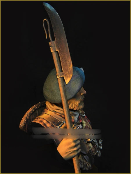 1/10 Medieval Warrior with Poleaxe, Resin Model Bust Kit, Unassembled and Unpainted