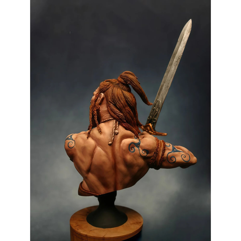 1/9 Ancient Celtic Warrior, Resin Model Bust Kit, Unassembled and Unpainted