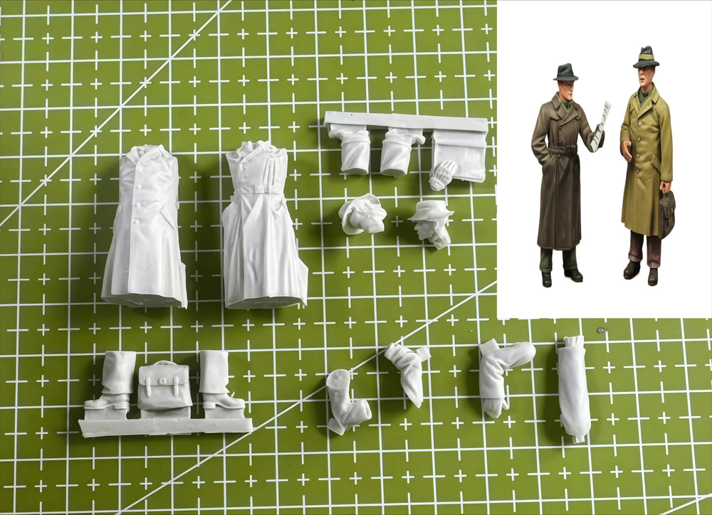 1/35 WWII Civilian Service, 2 Figures, Resin Model Figure Kit, Unassembled and Unpainted