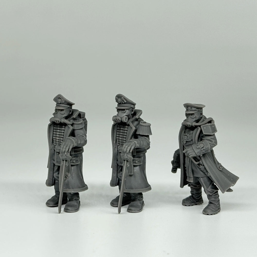 WWI WWI-Inspired Fantasy Officers, 3 Figures, Resin Model Figure Kit, Unassembled and Unpainted