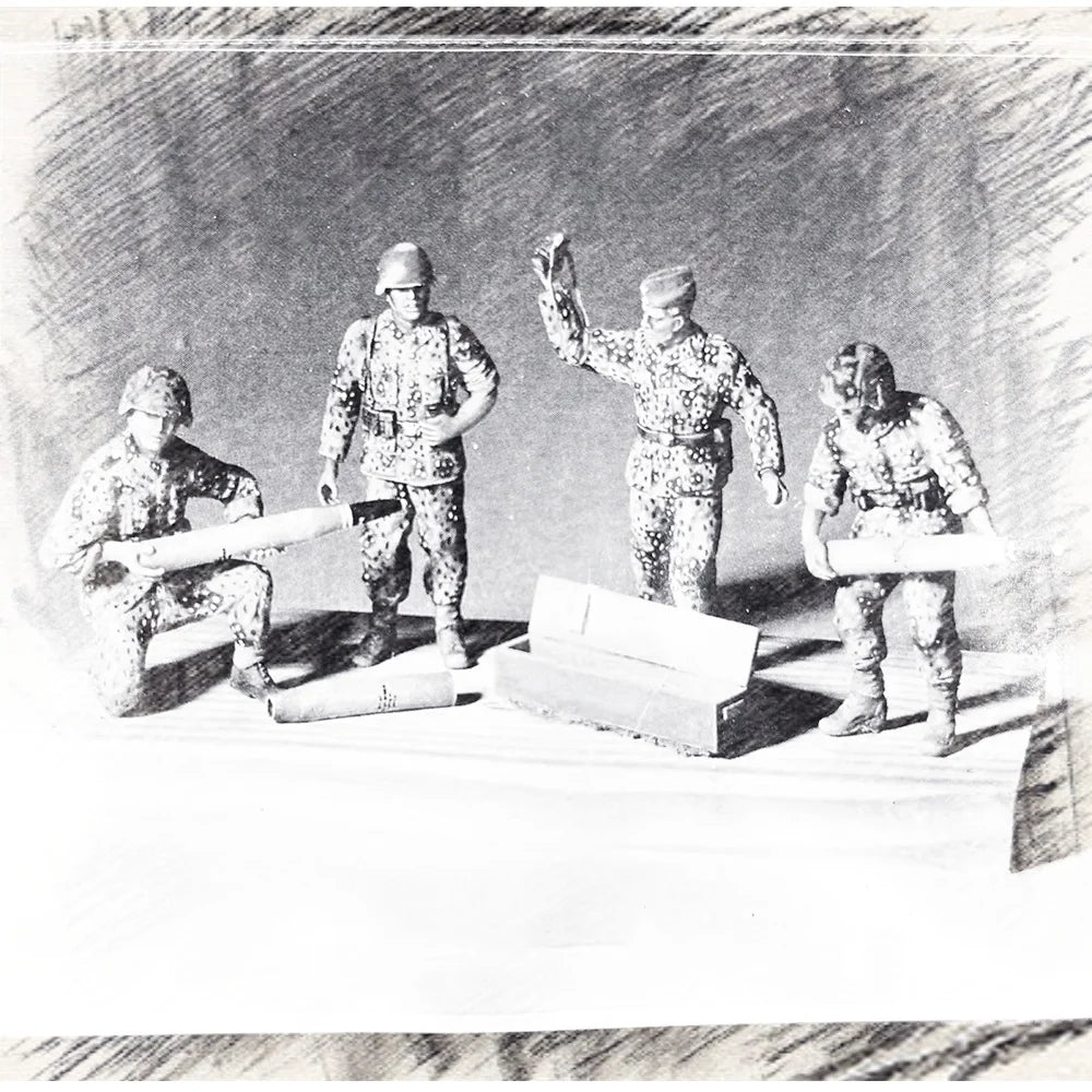 1/35 Modern Tactical Team, 4 Figures, Resin Model Figure Kit, Unassembled and Unpainted