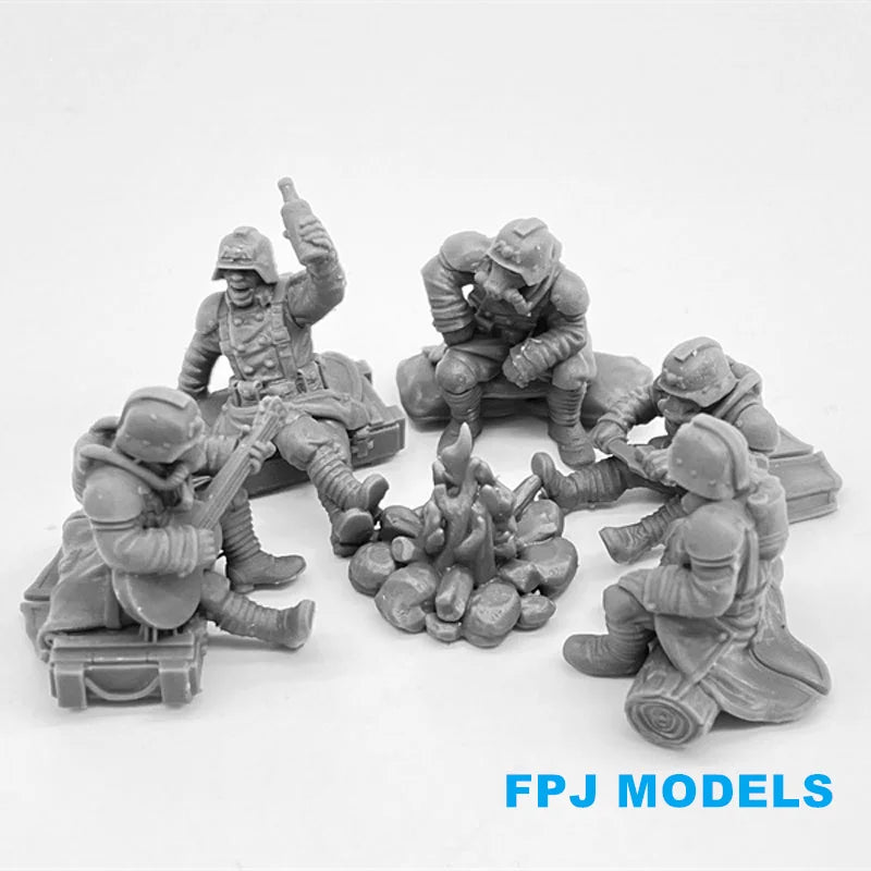 28mm WWII Soviet Soldiers, 5 Figures, Resin Model Figure Kit, Unassembled and Unpainted
