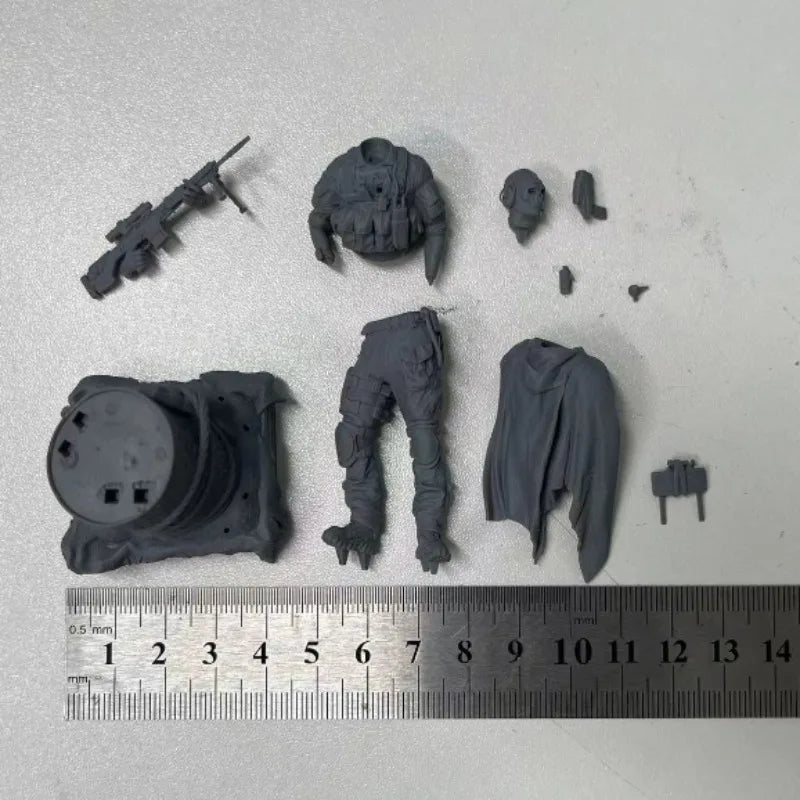 1/24 Modern Special Forces Soldier, Resin Model Figure Kit, Unassembled and Unpainted
