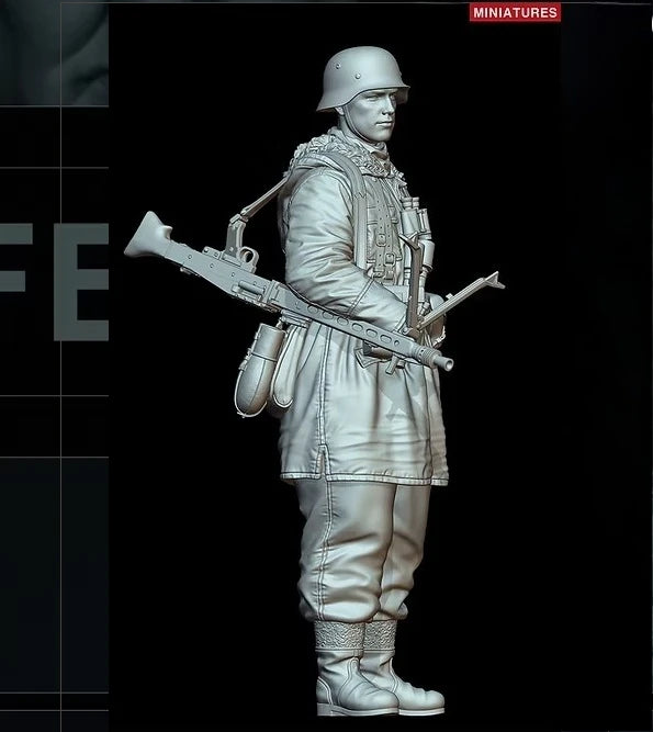 1/16 WWII German Rifleman Standing Alert with Kar98k, Resin Model Figure Kit, Unassembled and Unpainted
