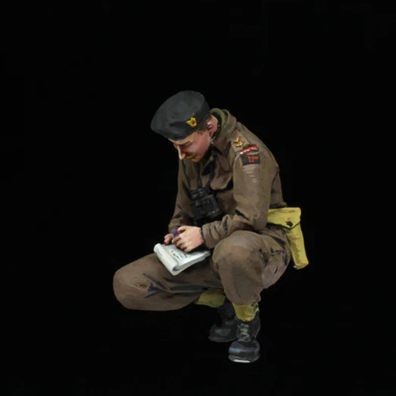 1/35 WWII British Infantry Soldier, Resin Model Figure Kit, Unassembled and Unpainted
