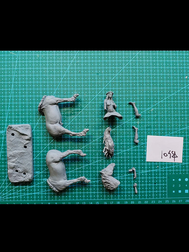 1/32 Ancient Slavic Mounted Warrior, Resin Model Figure Kit, Unassembled and Unpainted