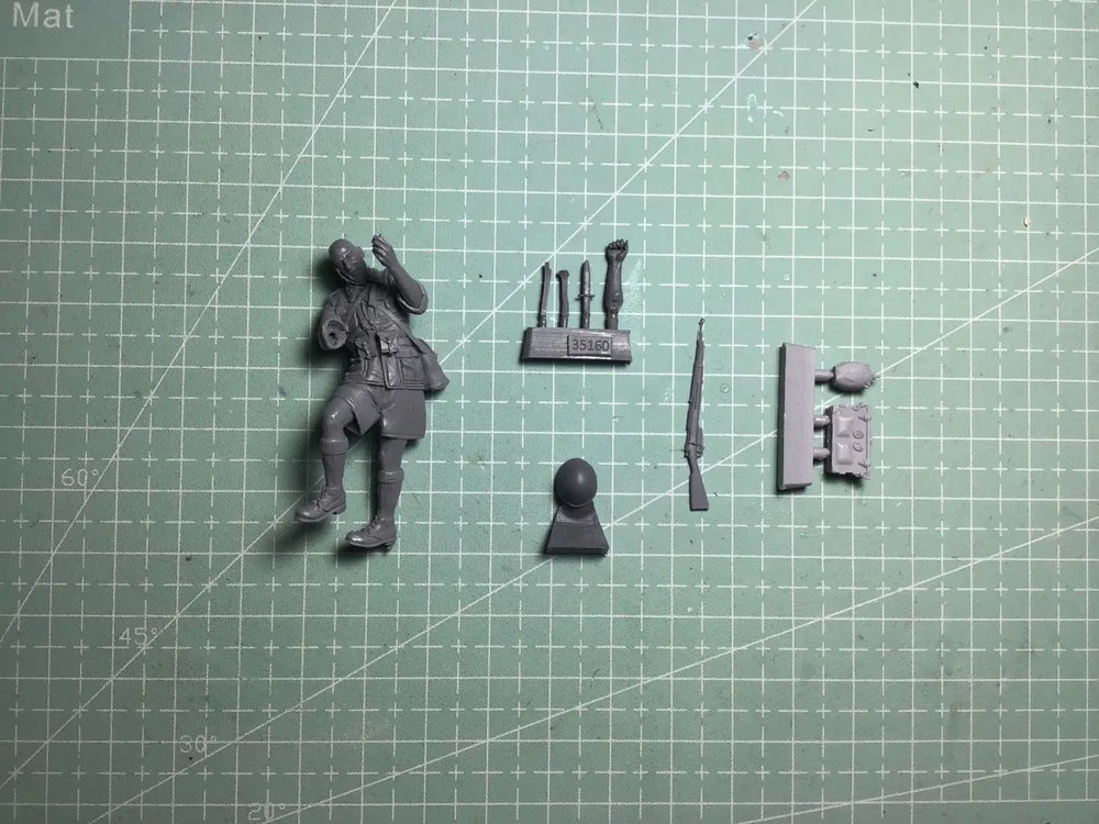 1/35 Modern Soldiers Tactical Combat Set, 8 Figures, Resin Model Figure Kit, Unassembled and Unpainted