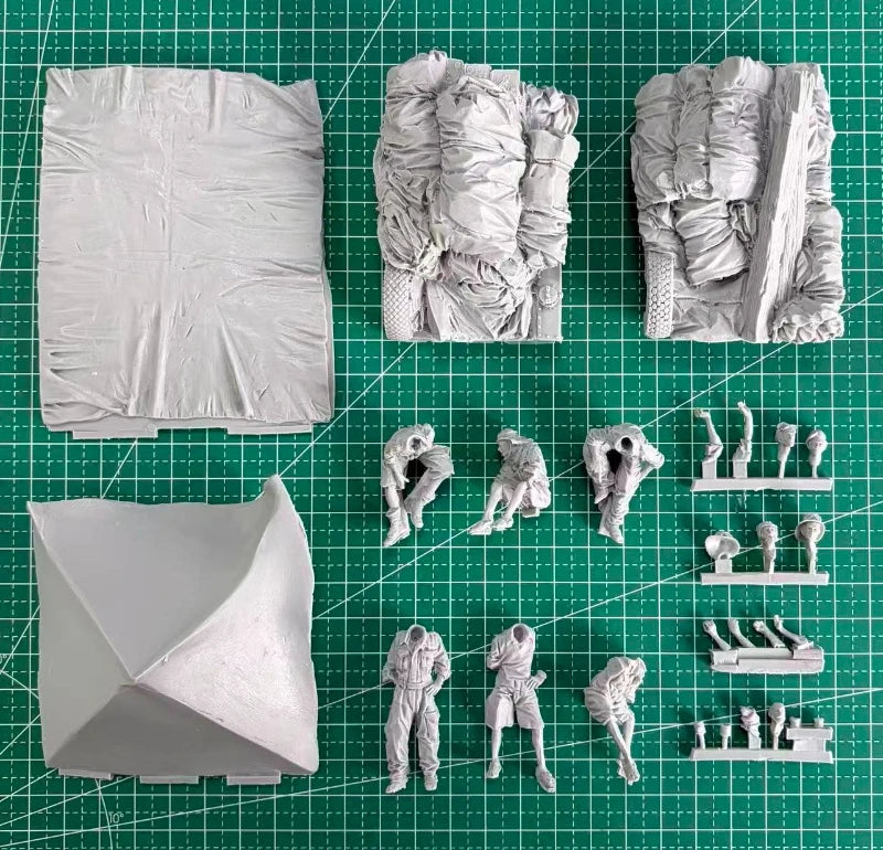1/35 WWII German North African Crew, 6 Figures, Resin Model Figure Kit, Unassembled and Unpainted