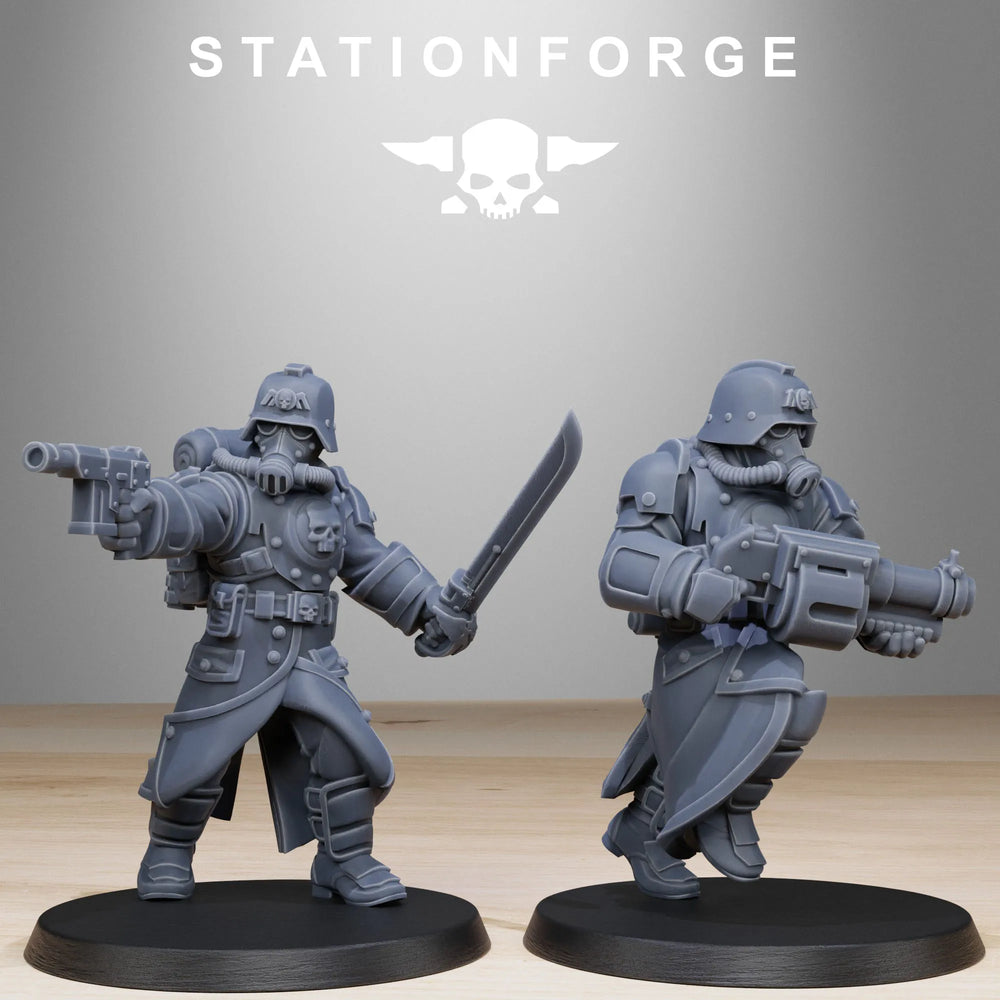 32mm Combat Engineers, 8 Figures, Resin Model Figure Kit, Sci-Fi Theme, Unassembled and Unpainted