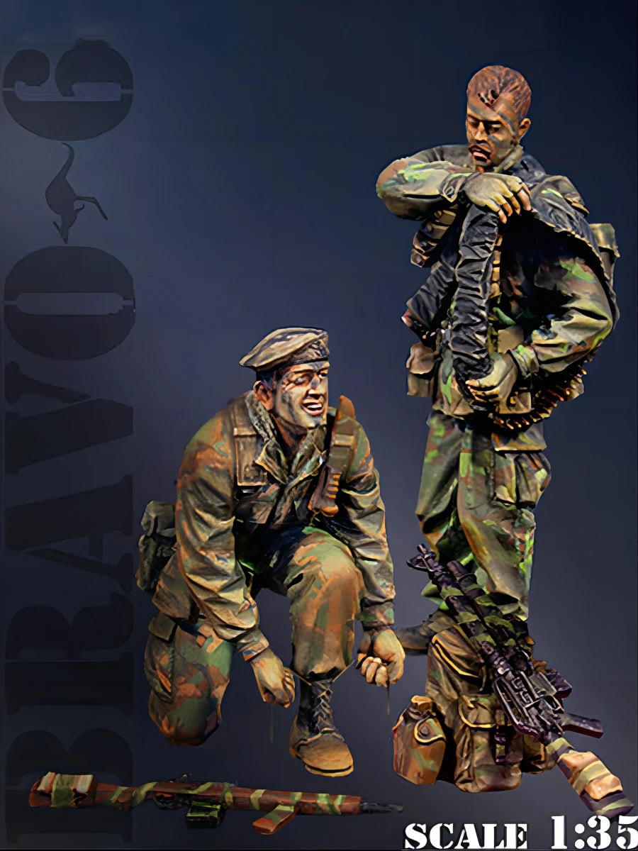 1/35 WWII German Infantry Squad Assault, 2 Figures, Resin Model Figure Kit, Unassembled and Unpainted