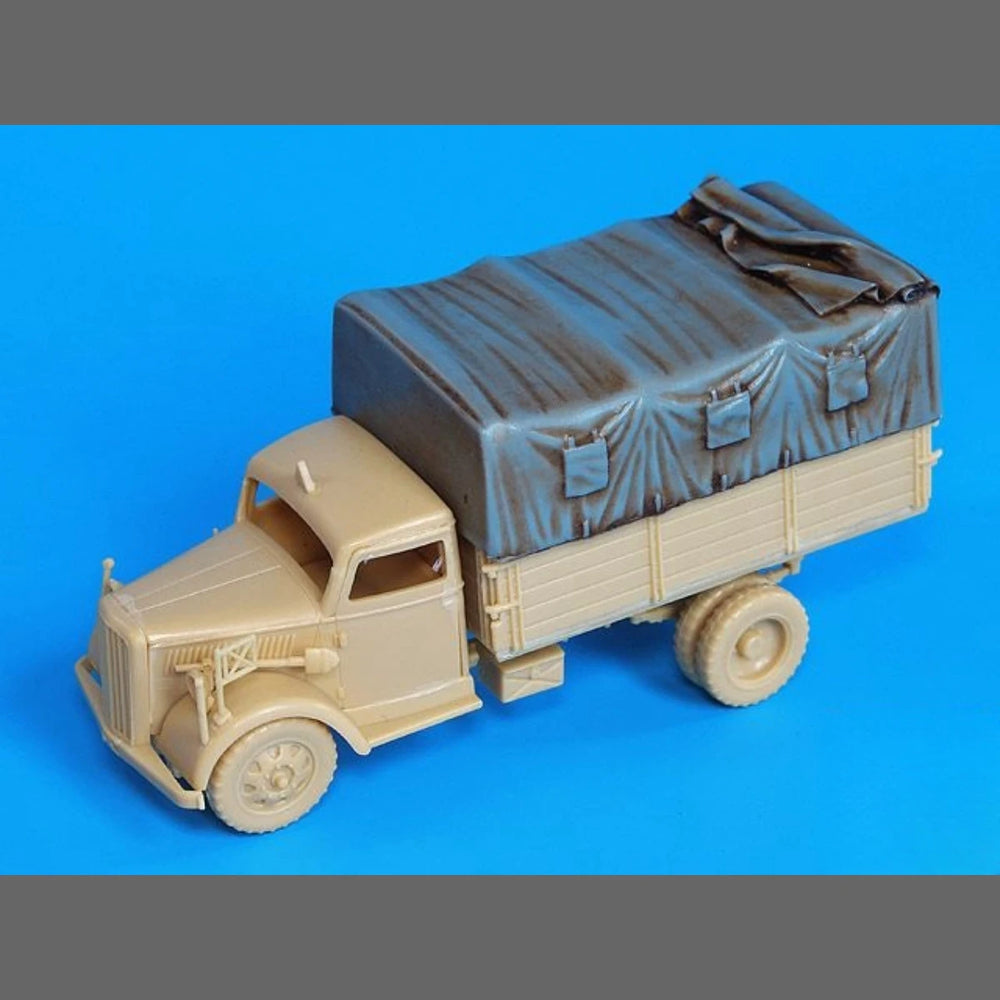 1/72 WWII Opel Blitz Truck, Resin Model Vehicle Kit, Unassembled and Unpainted