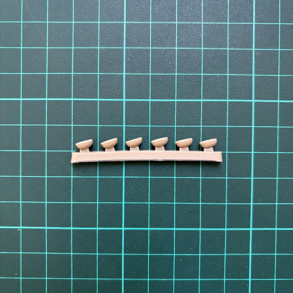 1/35 WWII German WWII Helmet Liners, Resin Model Accessory Kit, Unpainted