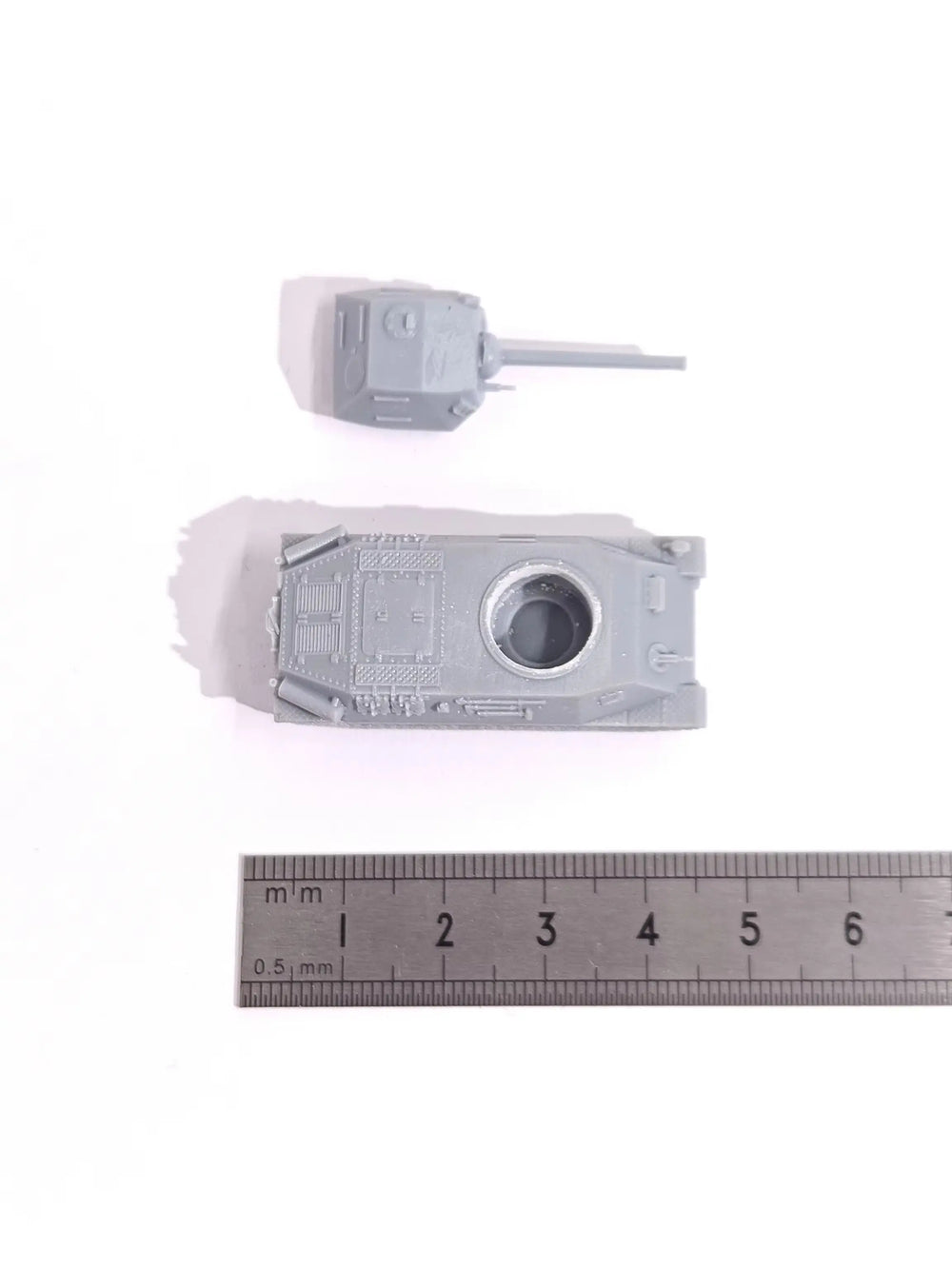 1/144 WWII Škoda T-25, Resin Model Vehicle Kit, Unassembled and Unpainted