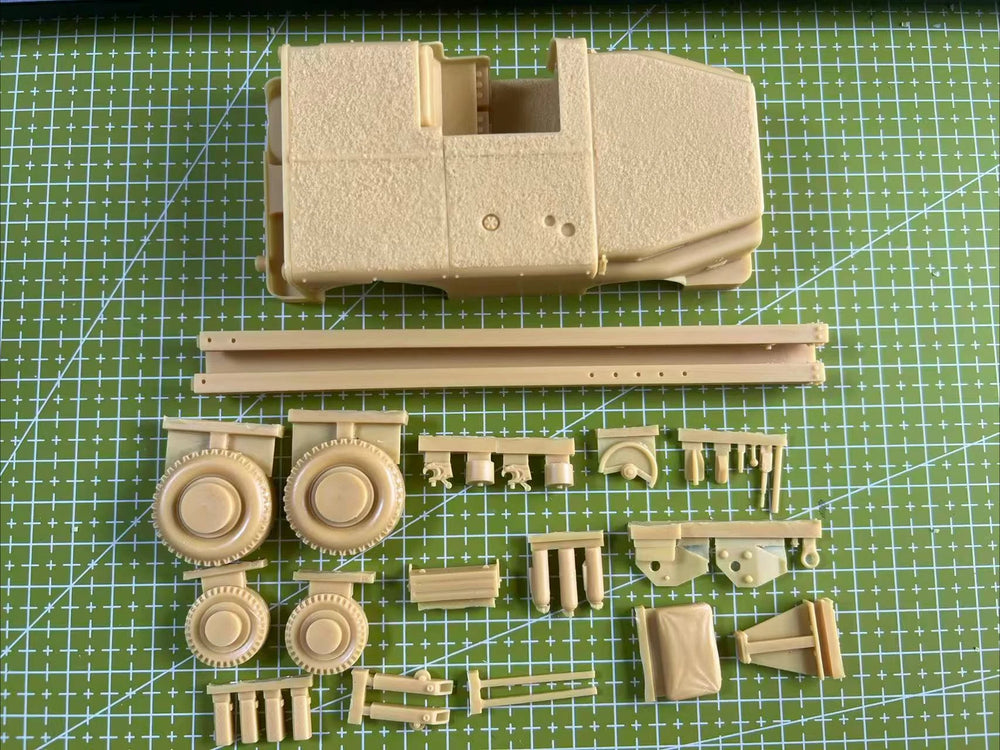 1/32 Modern US Navy Aircraft Carrier Deck Trailer, Resin Model Vehicle Kit, Unassembled and Unpainted