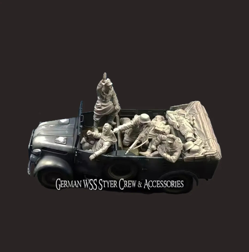 1/35 WWII German Truck Crew, 4 Figures, Resin Model Figure Kit, Unassembled and Unpainted