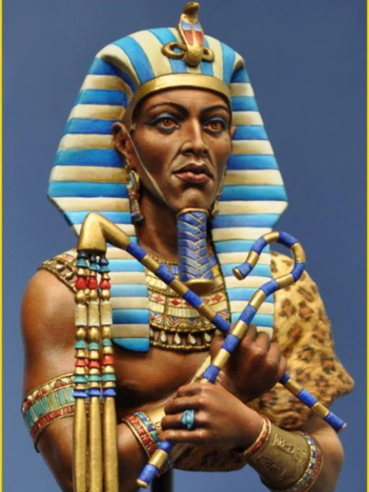 1/10 Ancient Egyptian Pharaoh in Nemes and Pectoral, Resin Model Bust Kit, Unassembled and Unpainted