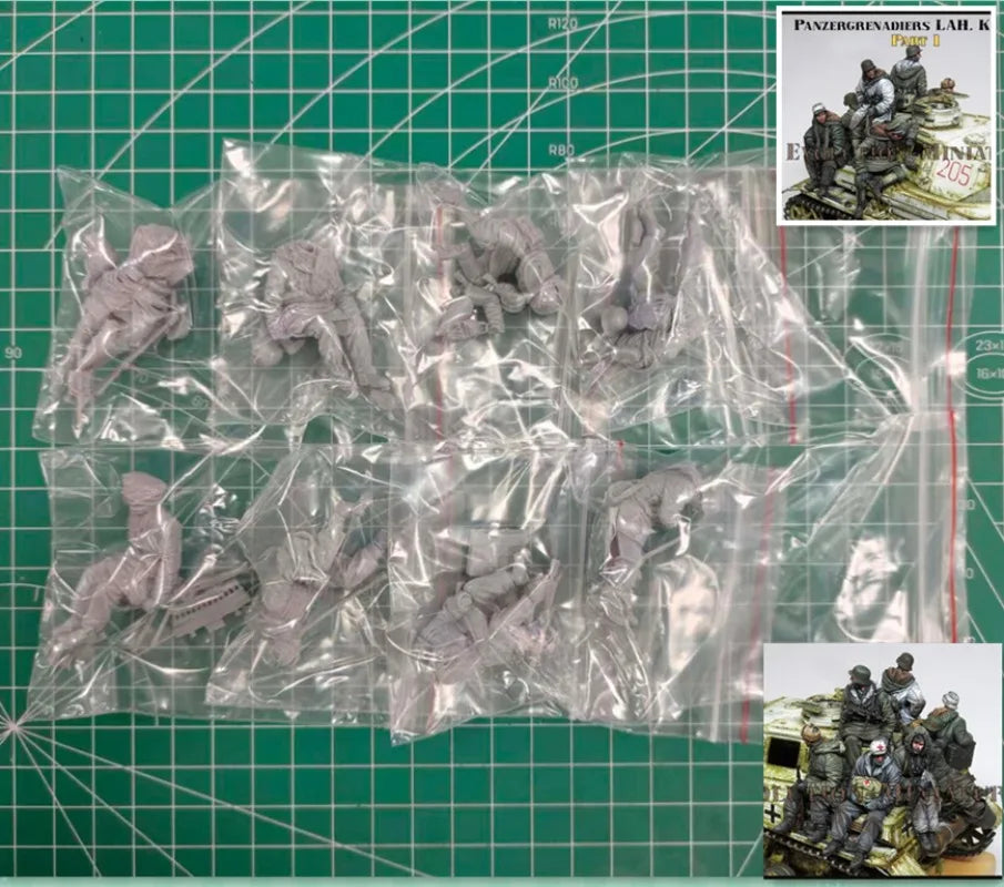 1/35 WWII German Panzer Crew in Combat Action, 8 Figures, Resin Model Figure Kit, Unassembled and Unpainted
