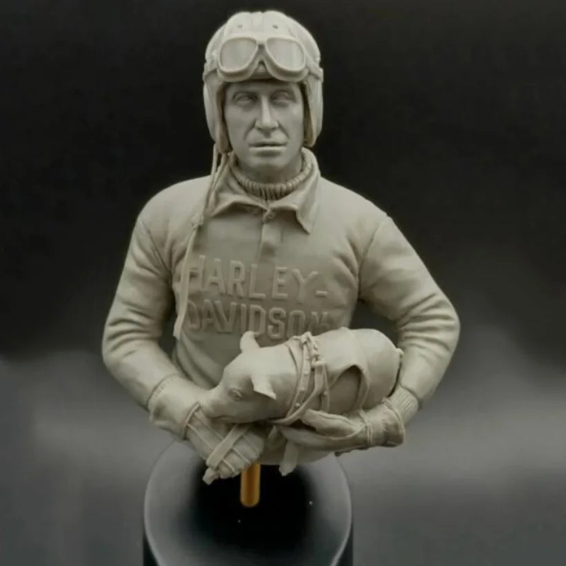 1/10 WWI Vintage Harley-Davidson Rider with Aviators, Resin Model Bust Kit, Unassembled and Unpainted